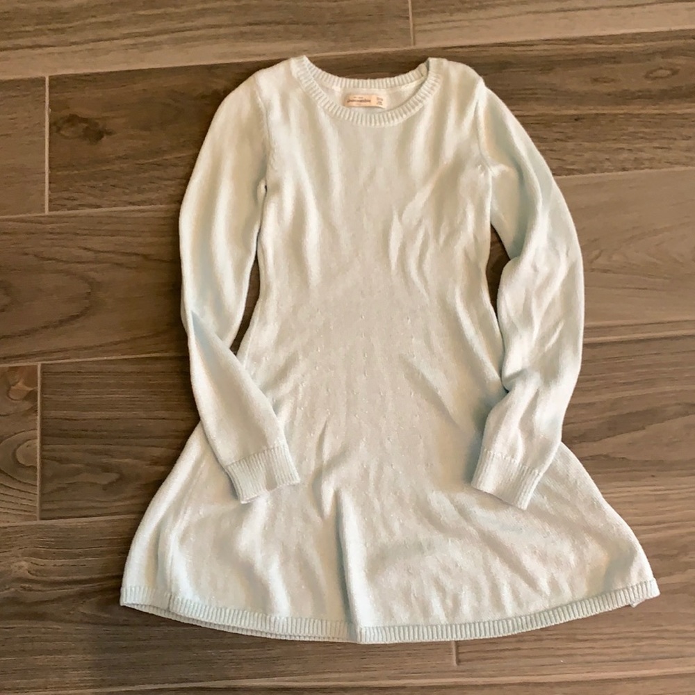Girl’s sweater dress